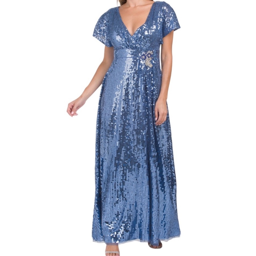 MacDuggal Gown - Picture 4 of 17